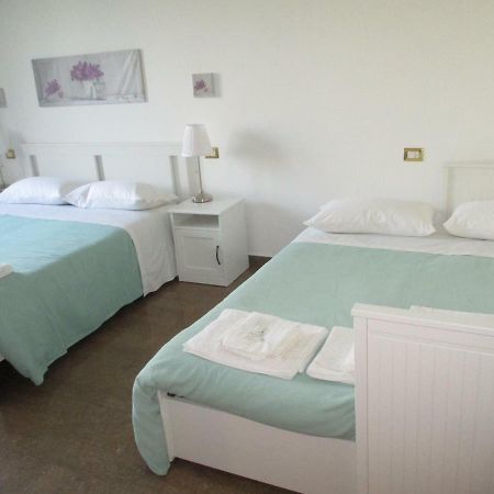 Interno Dieci Rome Luaran gambar