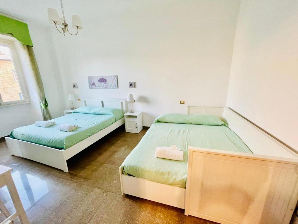 Interno Dieci Rome Luaran gambar