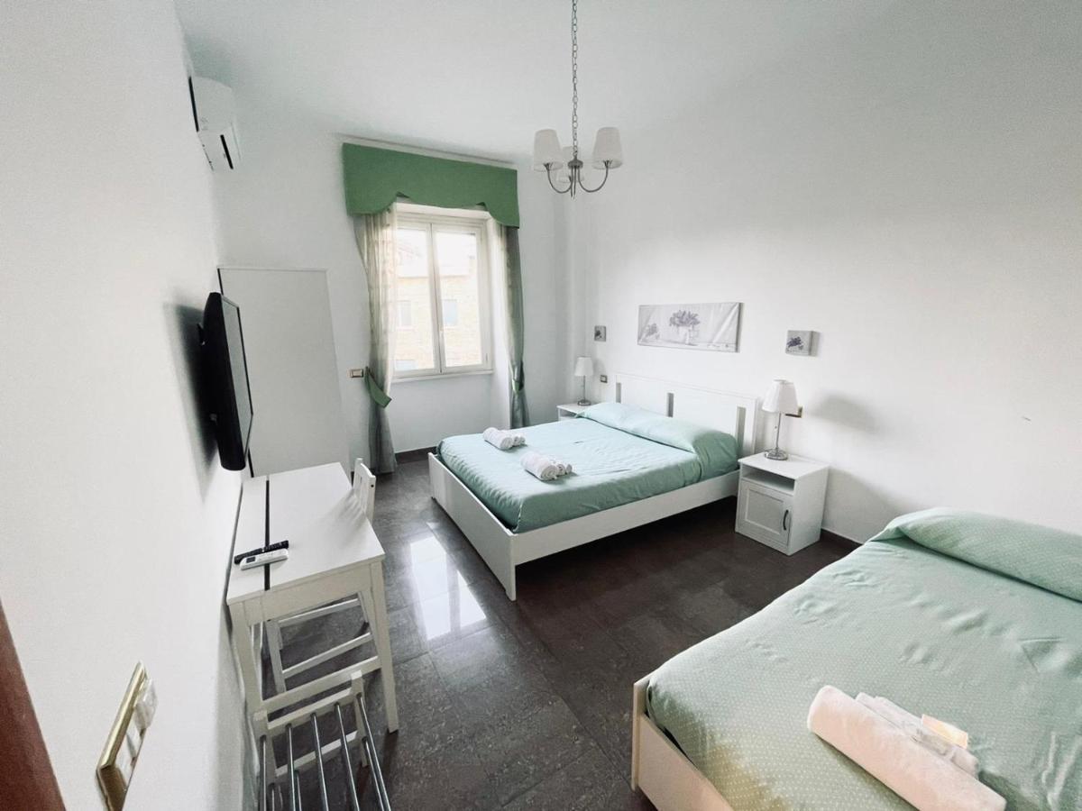 Interno Dieci Rome Luaran gambar
