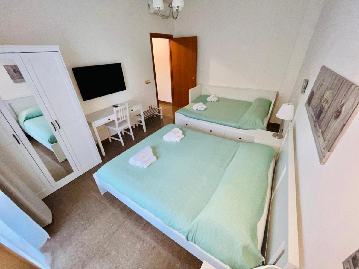Interno Dieci Rome Luaran gambar