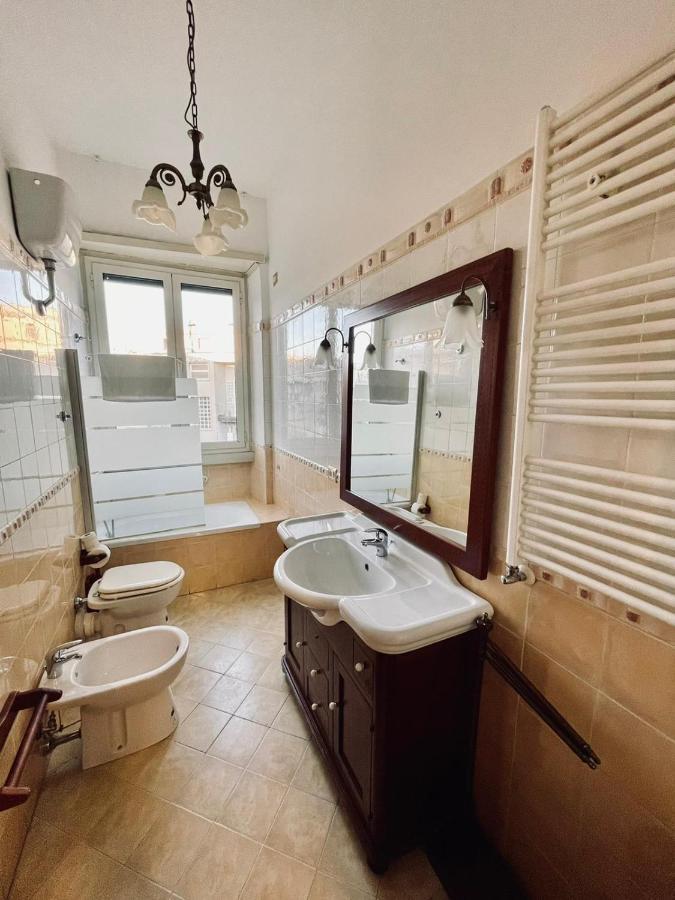 Interno Dieci Rome Luaran gambar