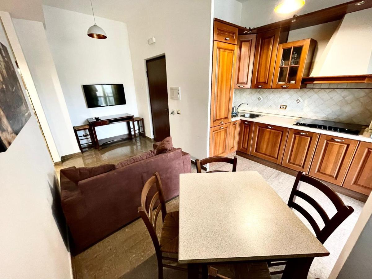Interno Dieci Rome Luaran gambar