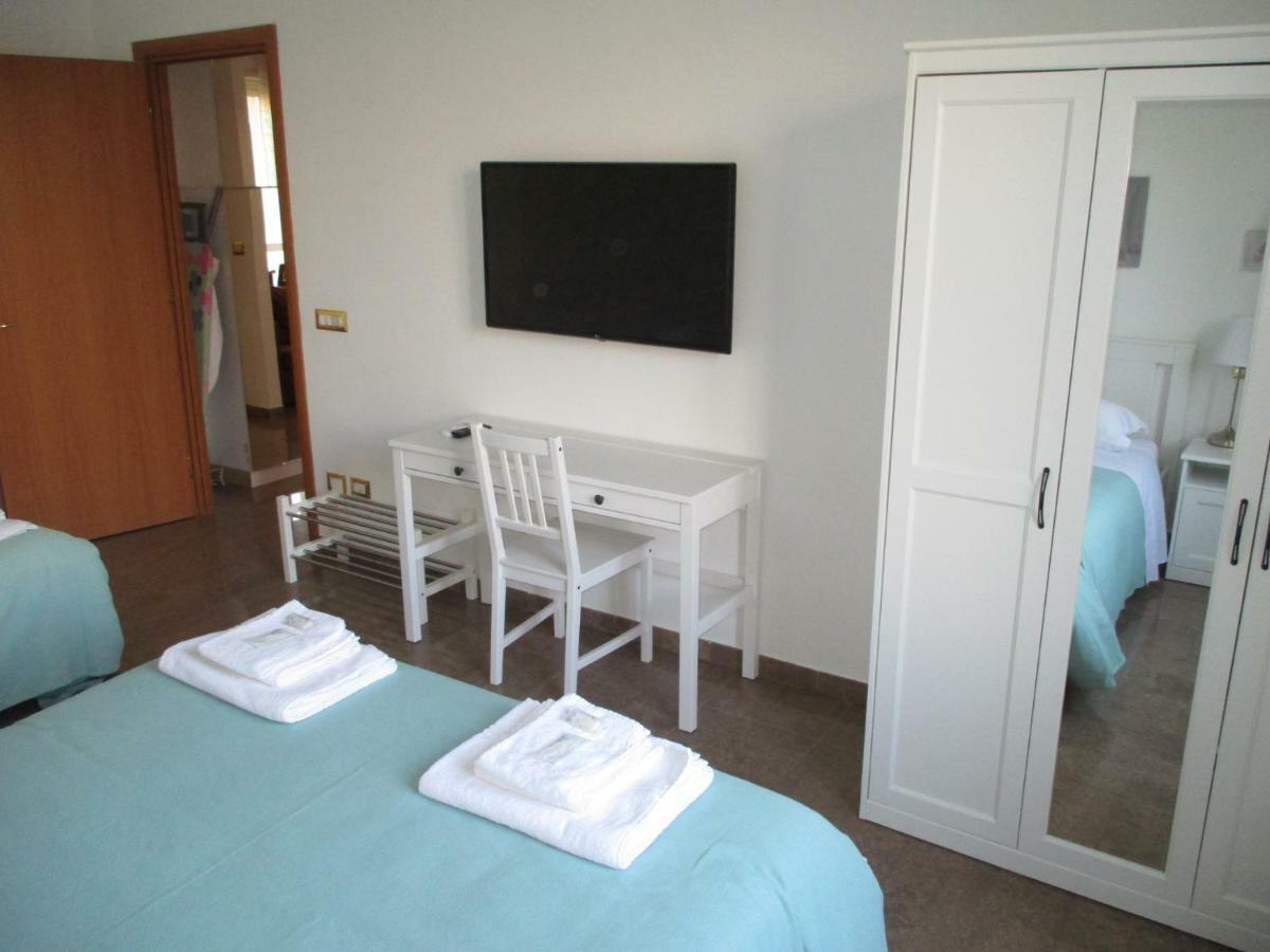 Interno Dieci Rome Luaran gambar